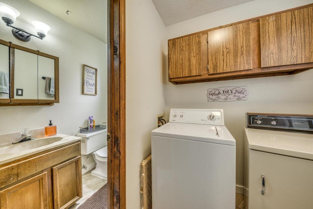 Ruidoso Home With Balcony About 16 Mi To Ski Apache! Luaran gambar